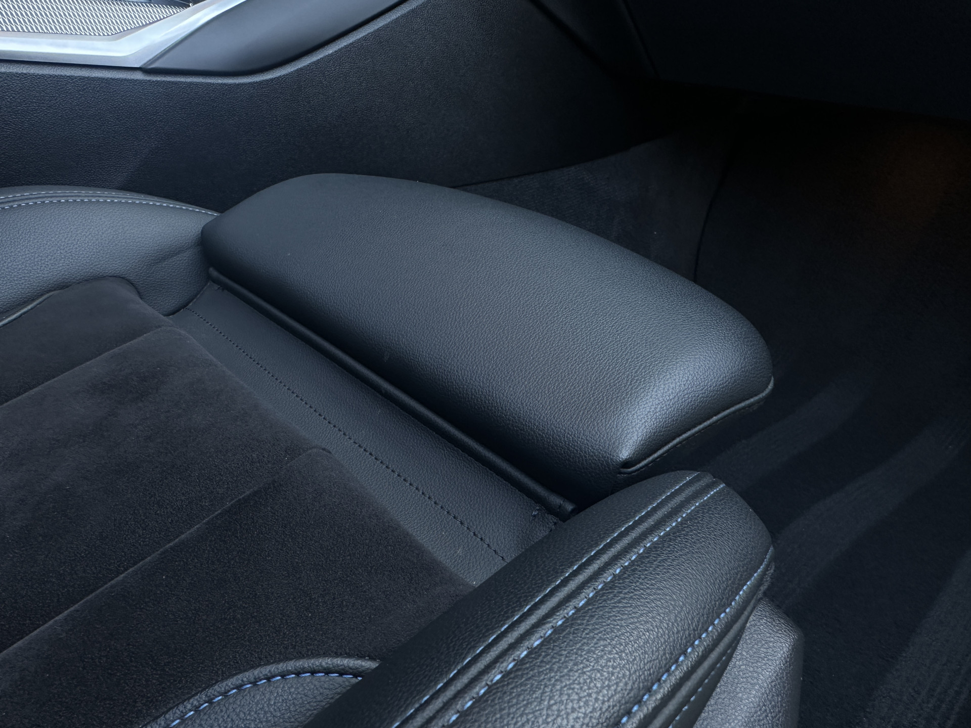 BMW 3-serie 330e M Sport High Executive,