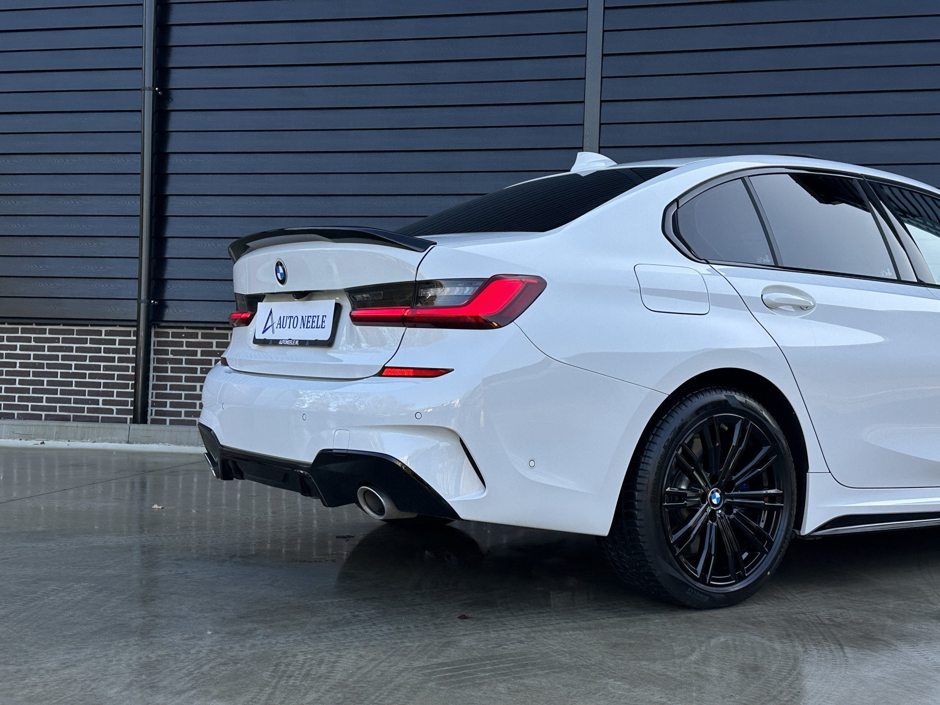 BMW 3-serie 330e M Sport High Executive,