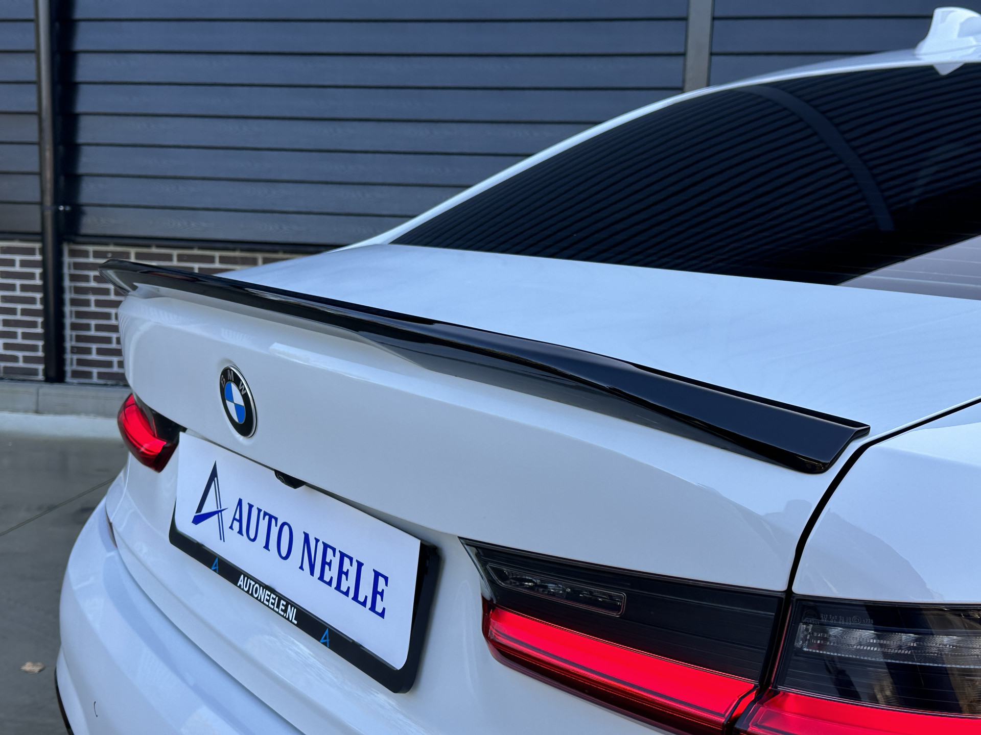 BMW 3-serie 330e M Sport High Executive,