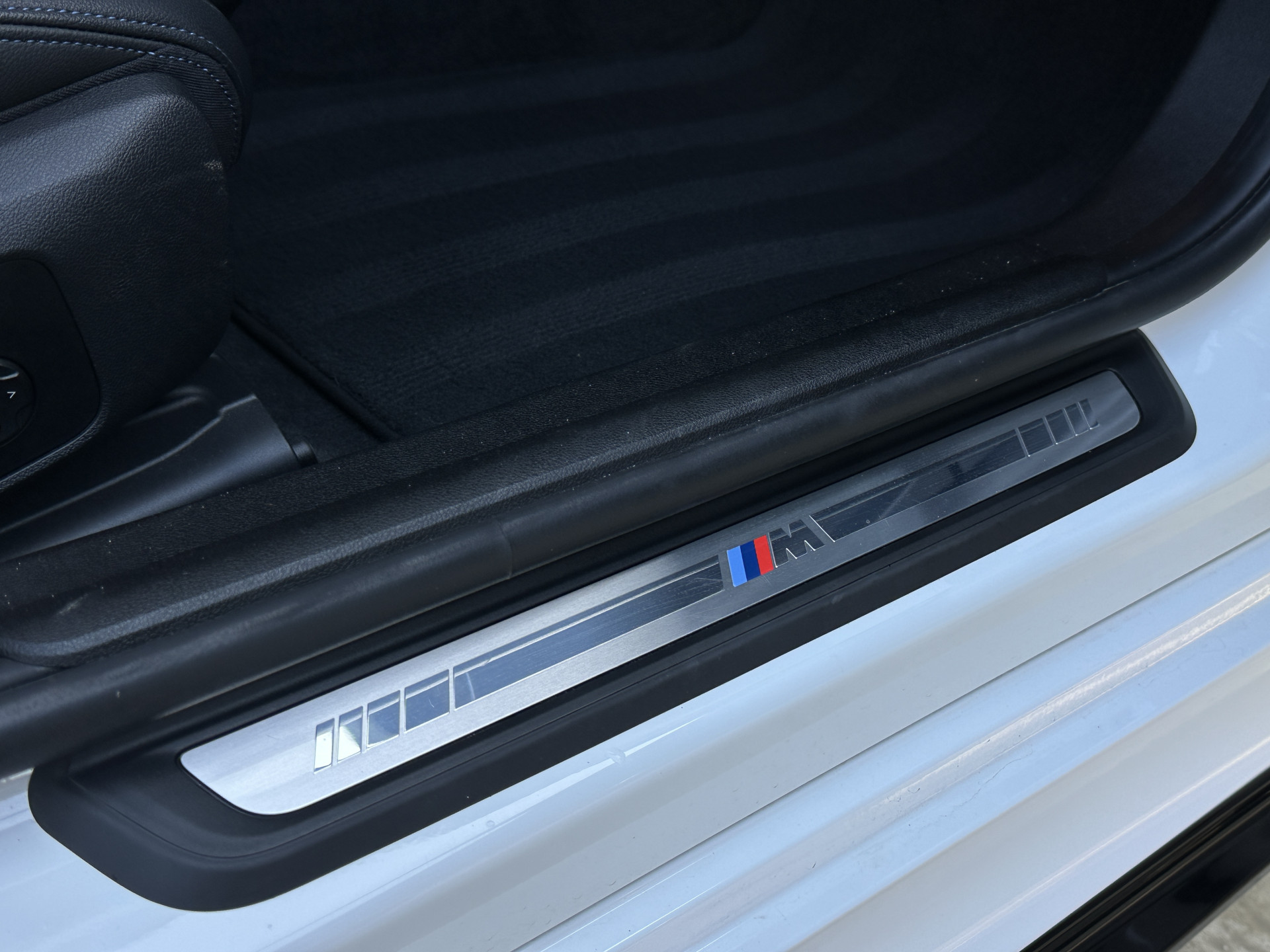 BMW 3-serie 330e M Sport High Executive,