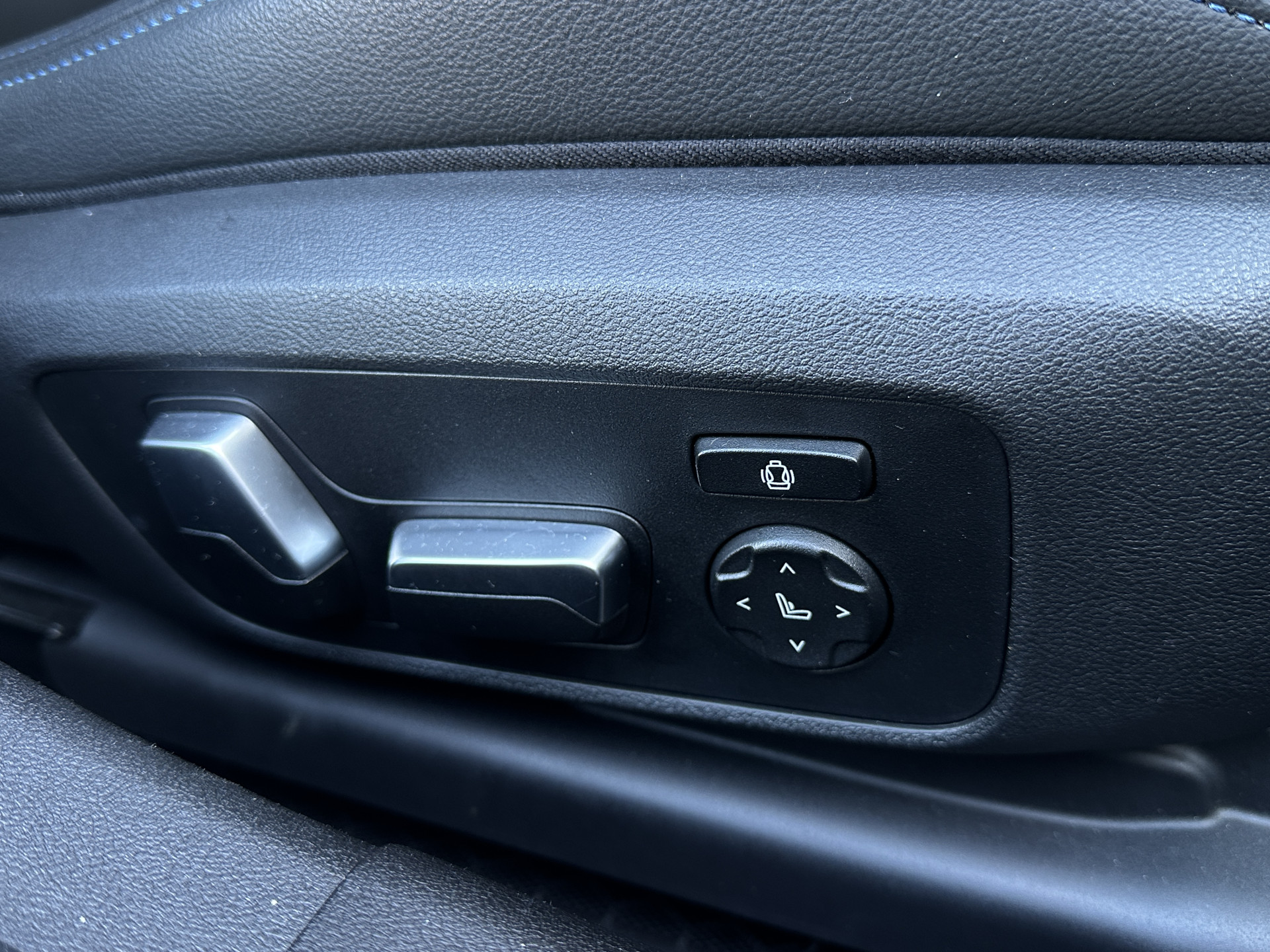 BMW 3-serie 330e M Sport High Executive,