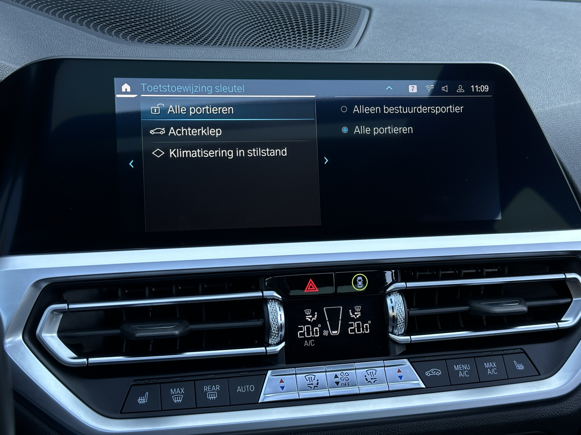 BMW 3-serie 330e M Sport High Executive,