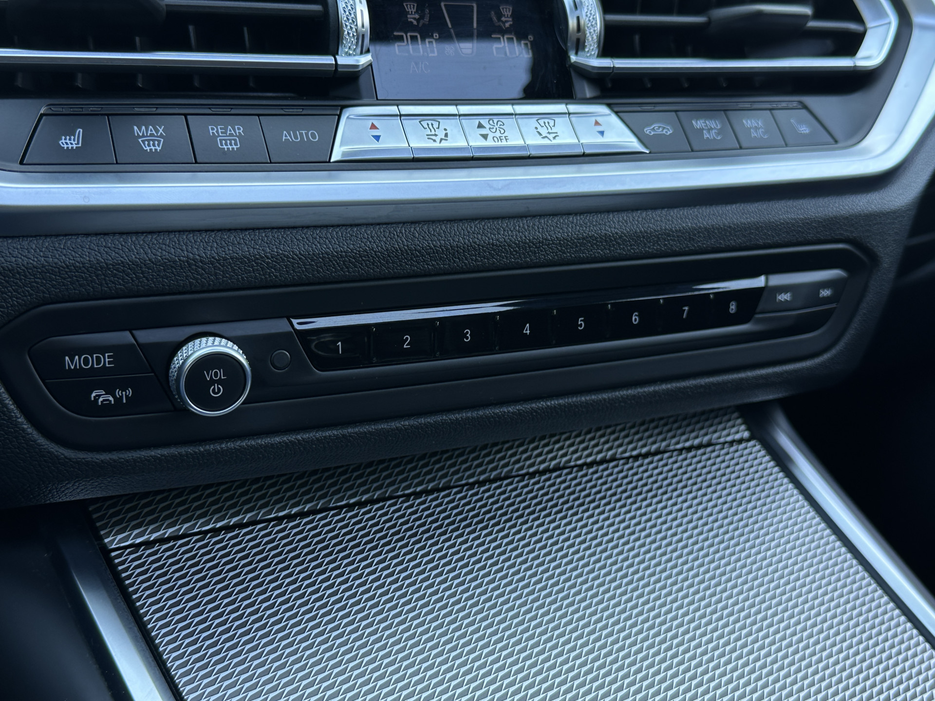 BMW 3-serie 330e M Sport High Executive,