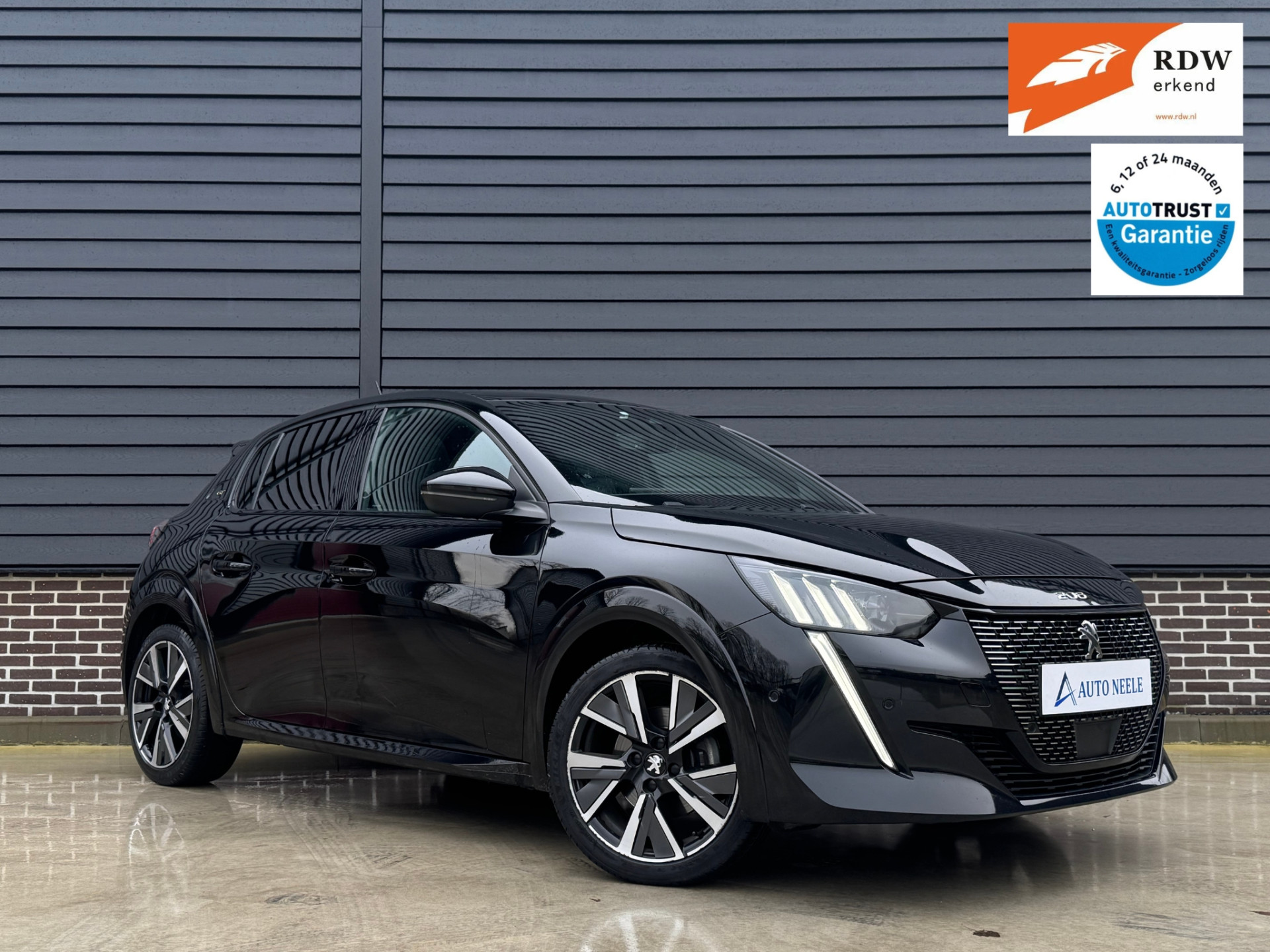 Peugeot 208 GT 1.2 100 pk EAT8