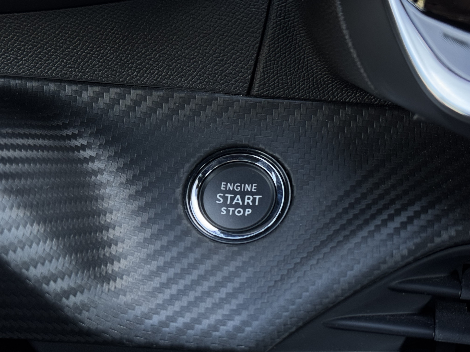 Peugeot 208 1.2 Puretech 130 pk GT Automaat