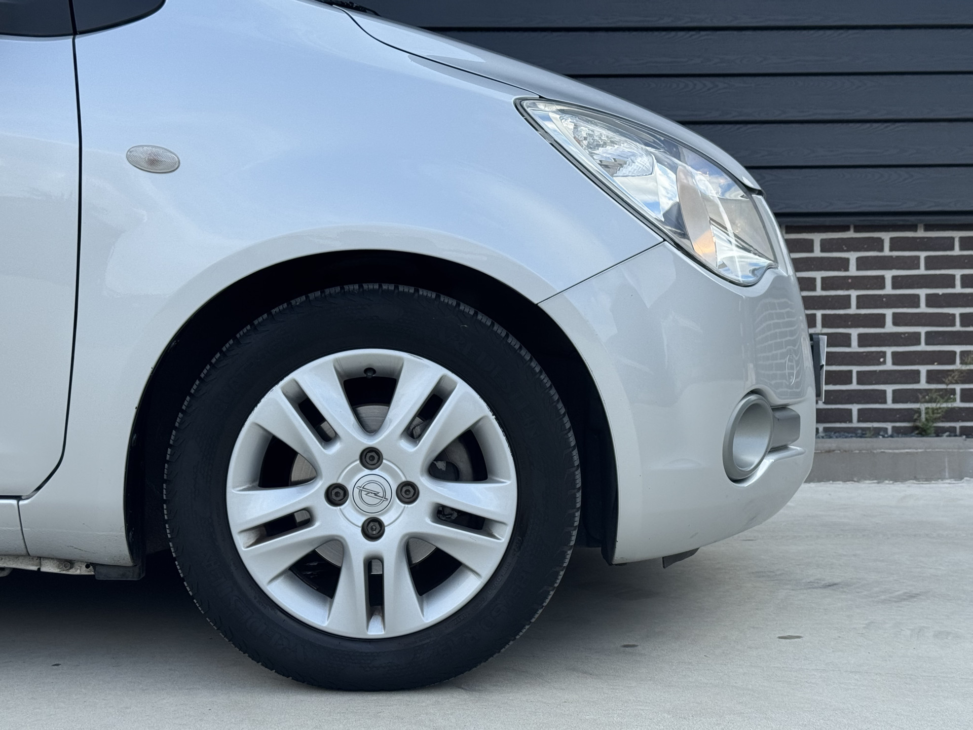 Opel Agila 1.2 Edition 94 pk