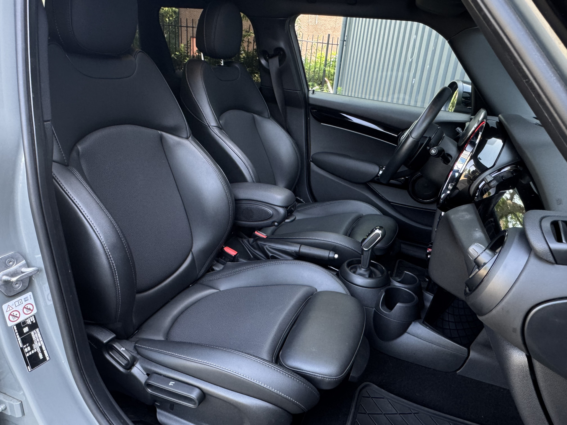 MINI 5-deurs 2.0 Cooper S Camden