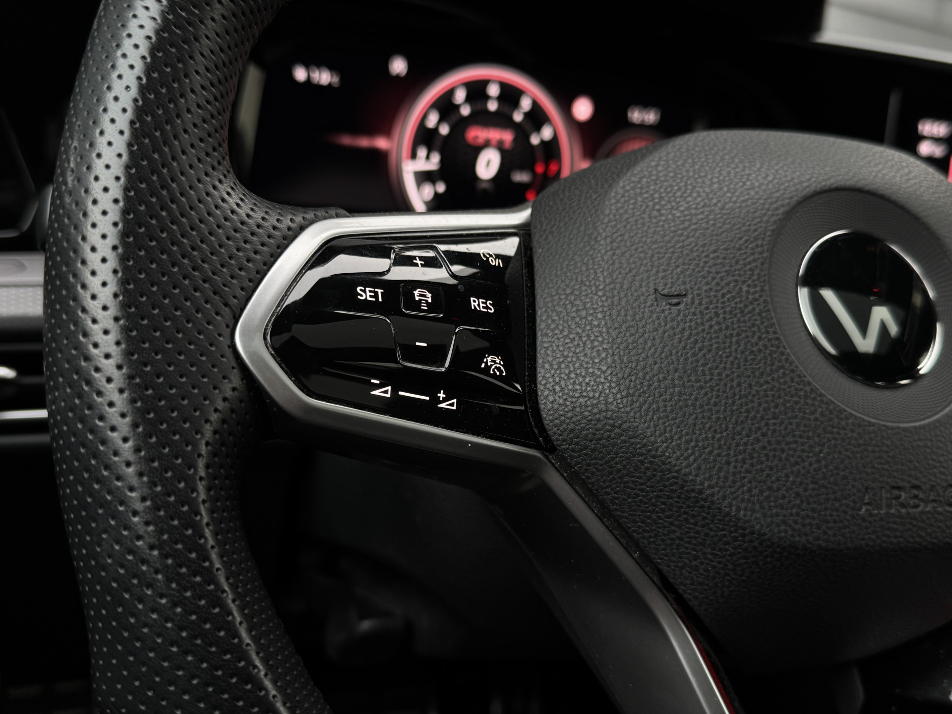 Volkswagen Golf 2.0 TSI 245 pk GTI