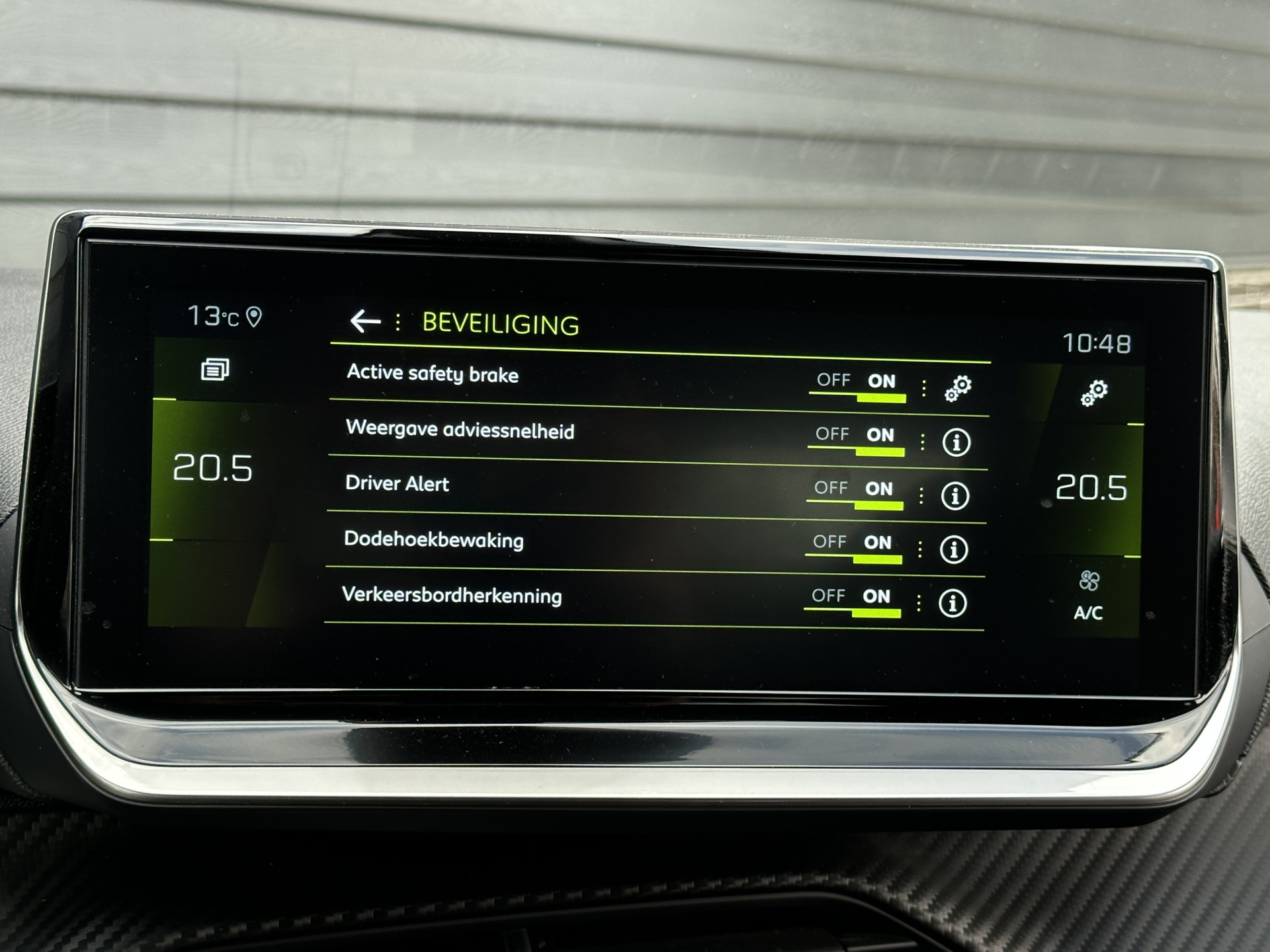 Peugeot 208 1.2 PureTech 130 pk GT Automaat