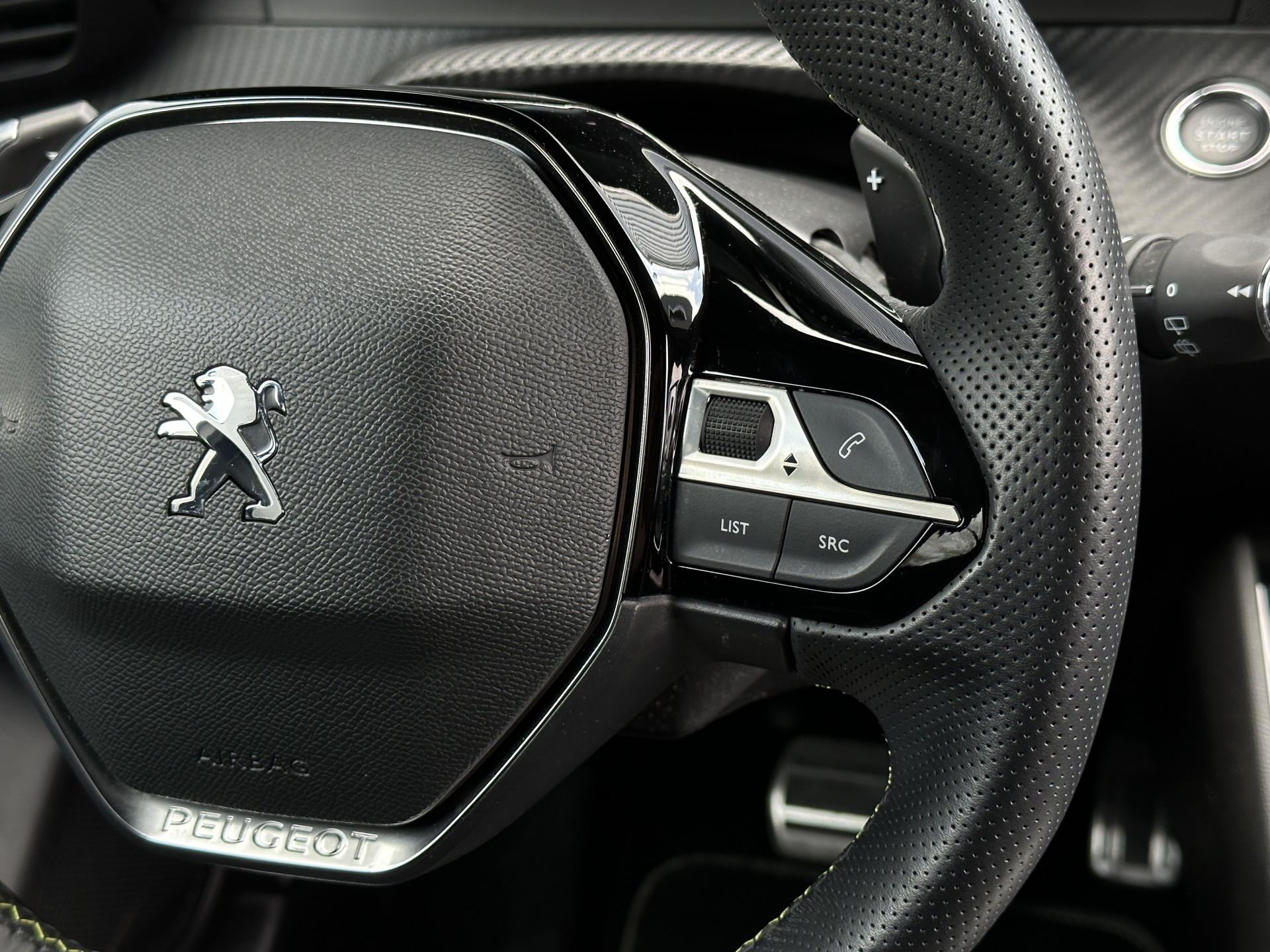 Peugeot 208 1.2 PureTech 130 pk GT Automaat