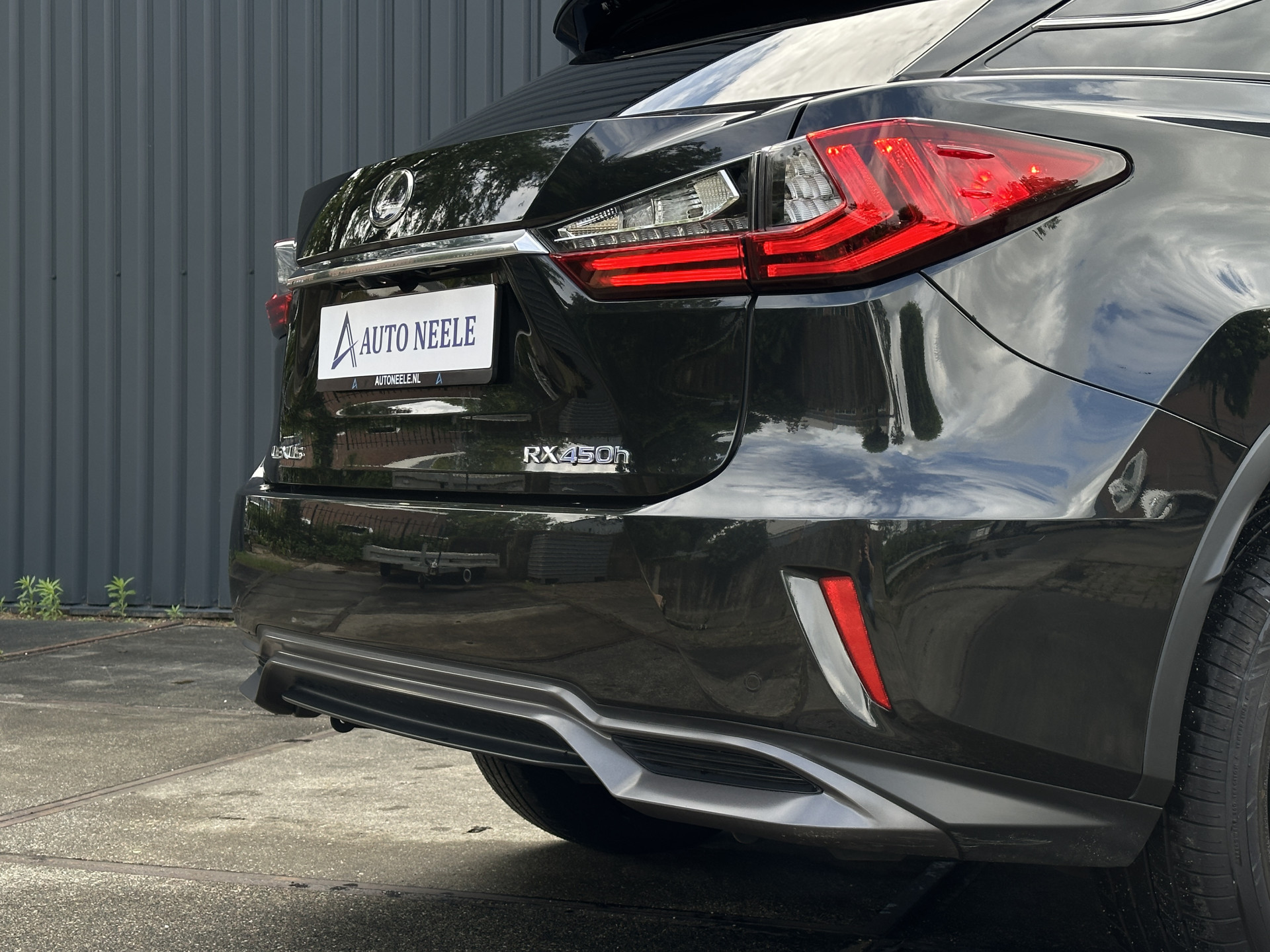Lexus RX 450h 4WD President Line