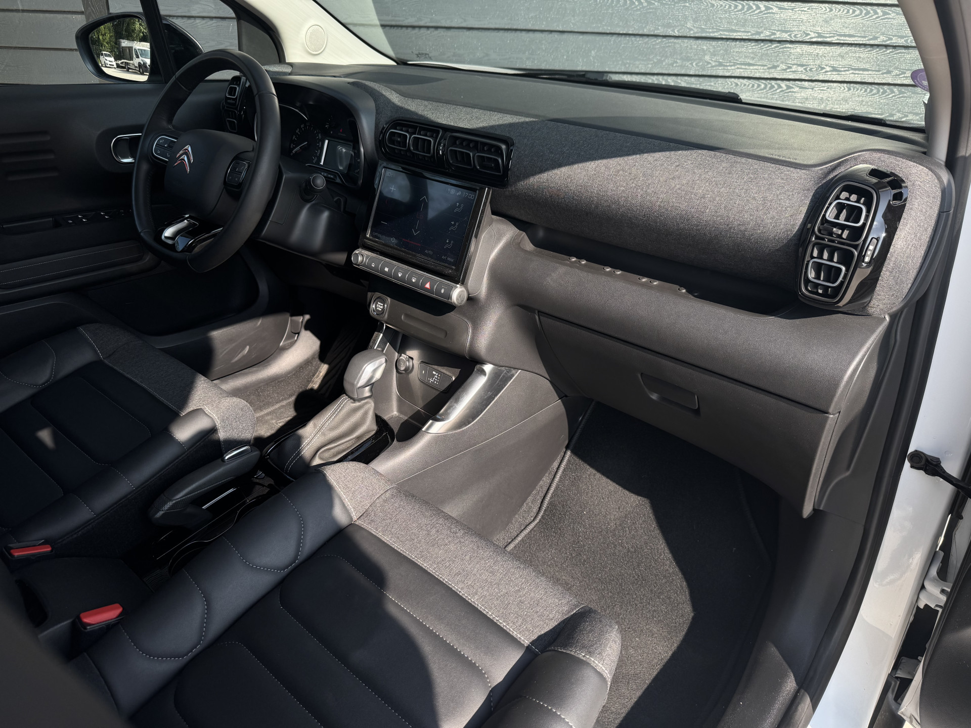 Citroën C3 Aircross 1.2 130 pk Shine Pack Automaat
