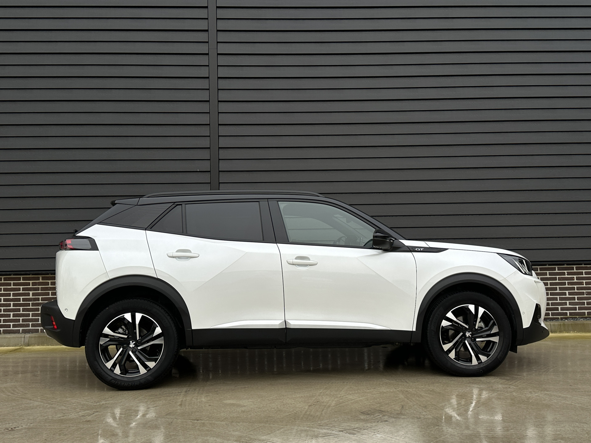 Peugeot 2008 1.2 PureTech GT 130 pk