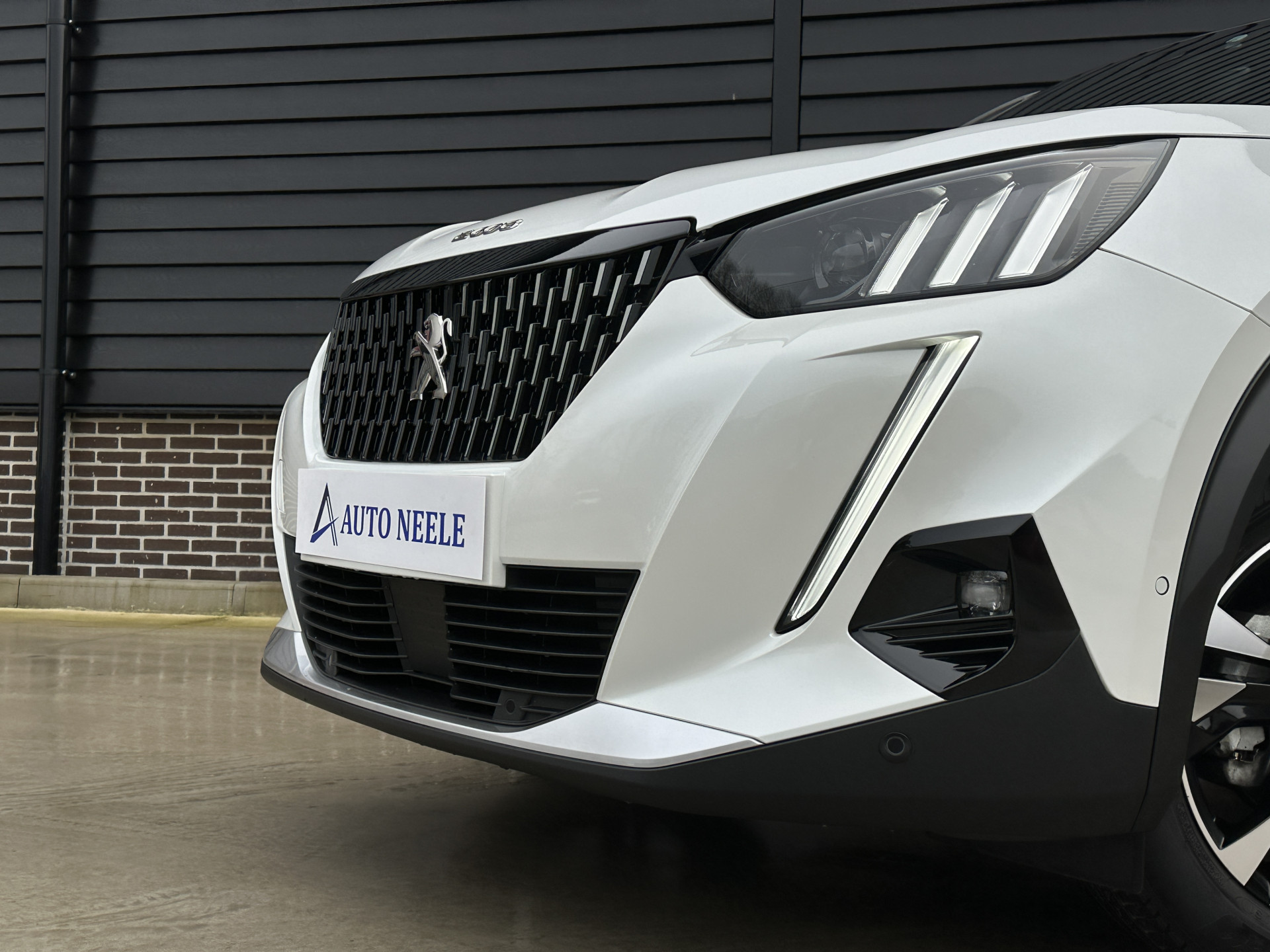 Peugeot 2008 1.2 PureTech GT 130 pk