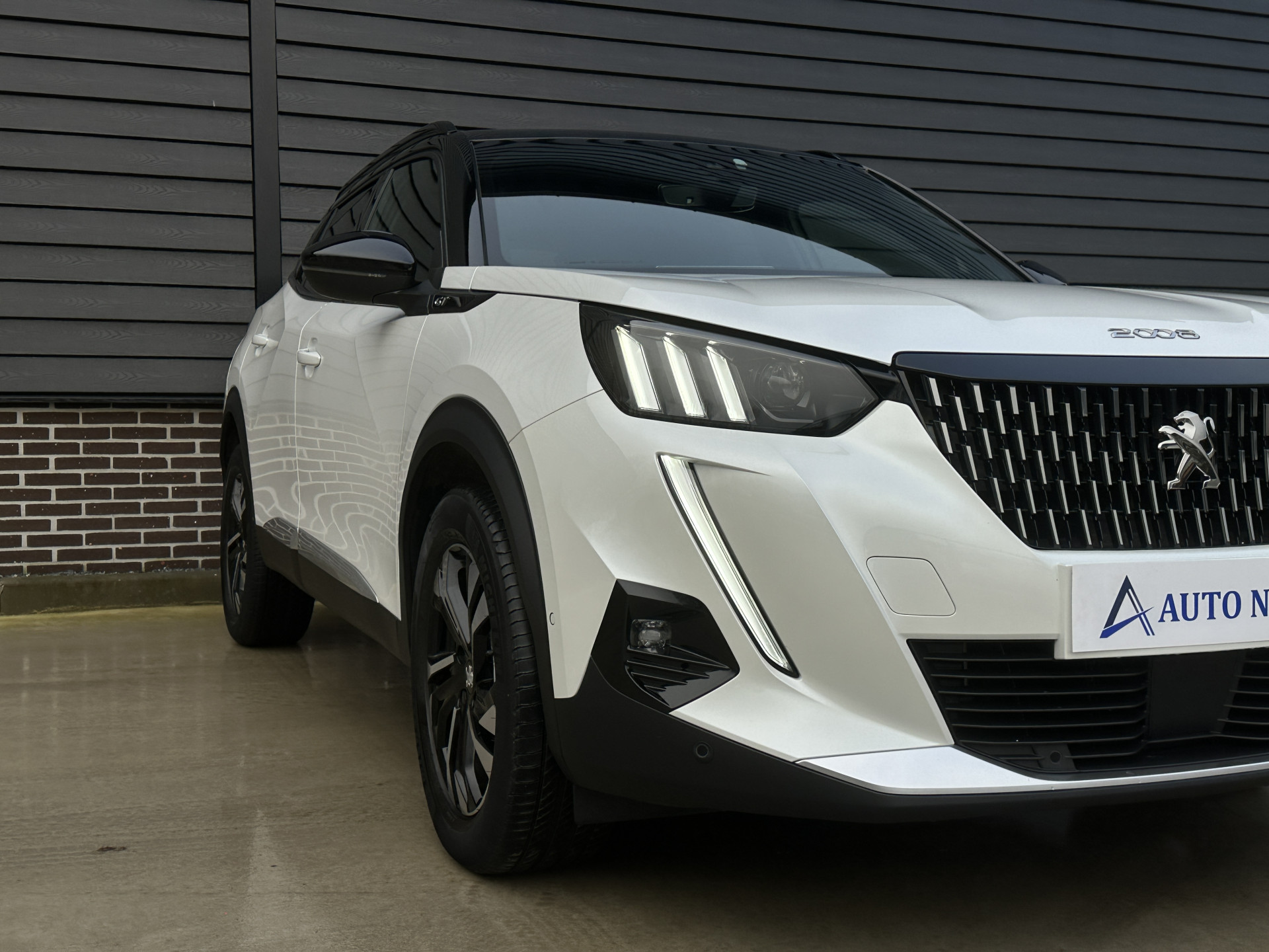 Peugeot 2008 1.2 PureTech GT 130 pk