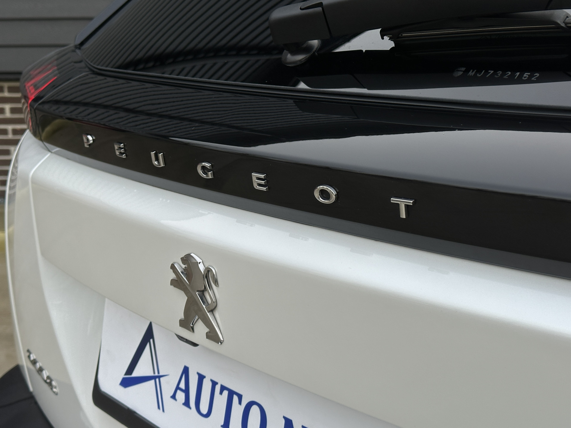 Peugeot 2008 1.2 PureTech GT 130 pk