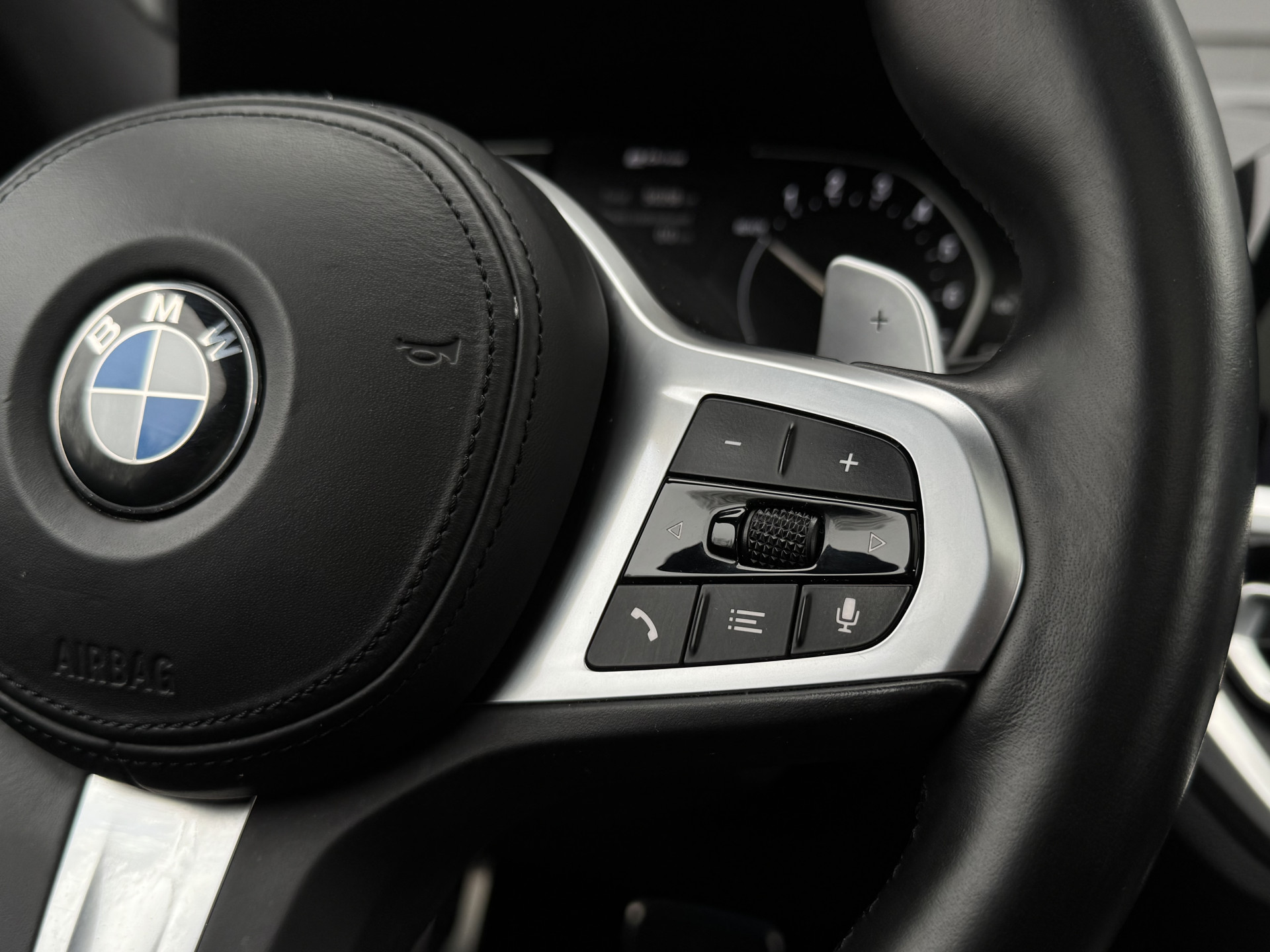 BMW 3-serie 330e M Sport 292 pk High Executive