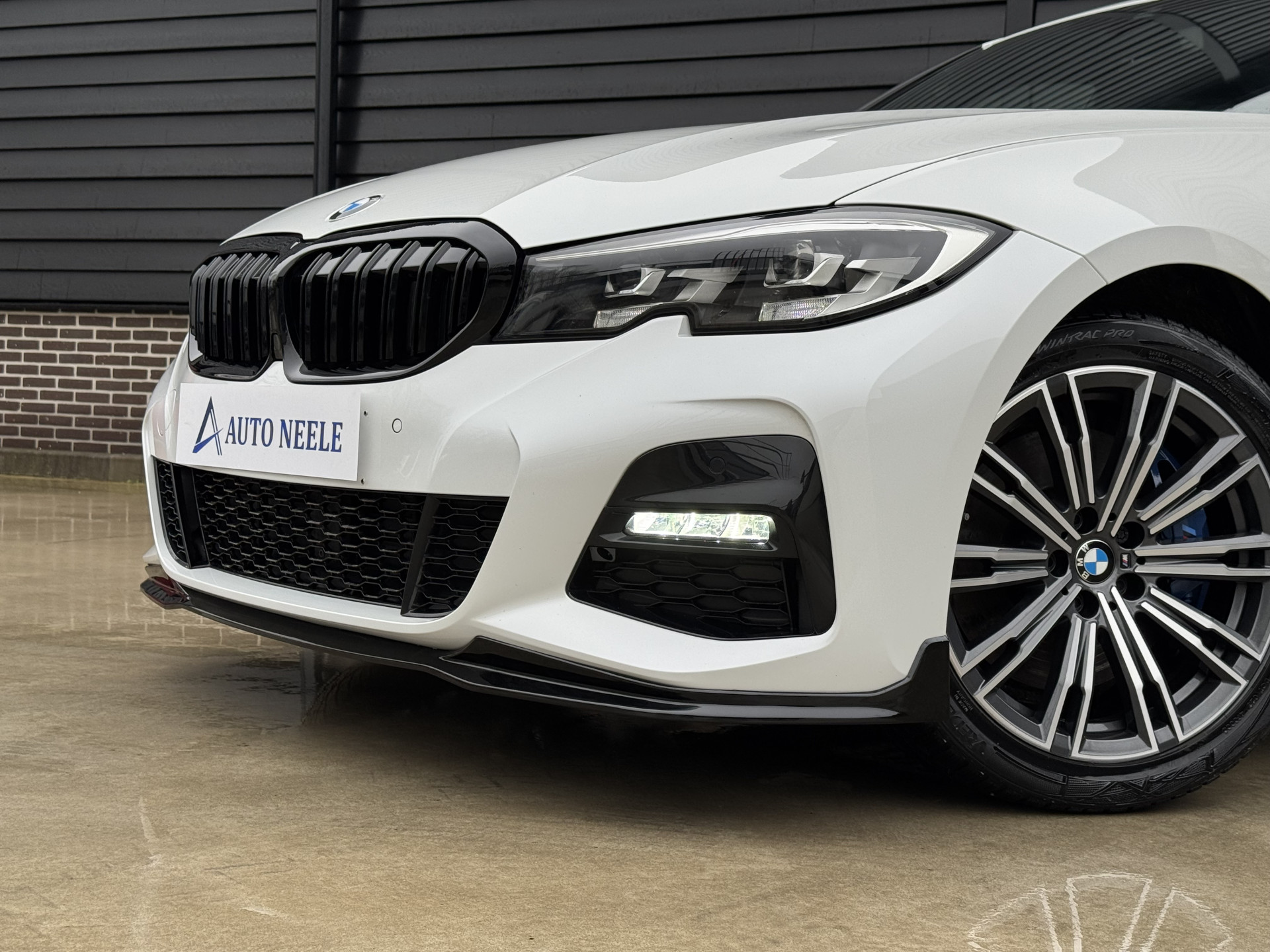 BMW 3-serie 330e M Sport 292 pk High Executive