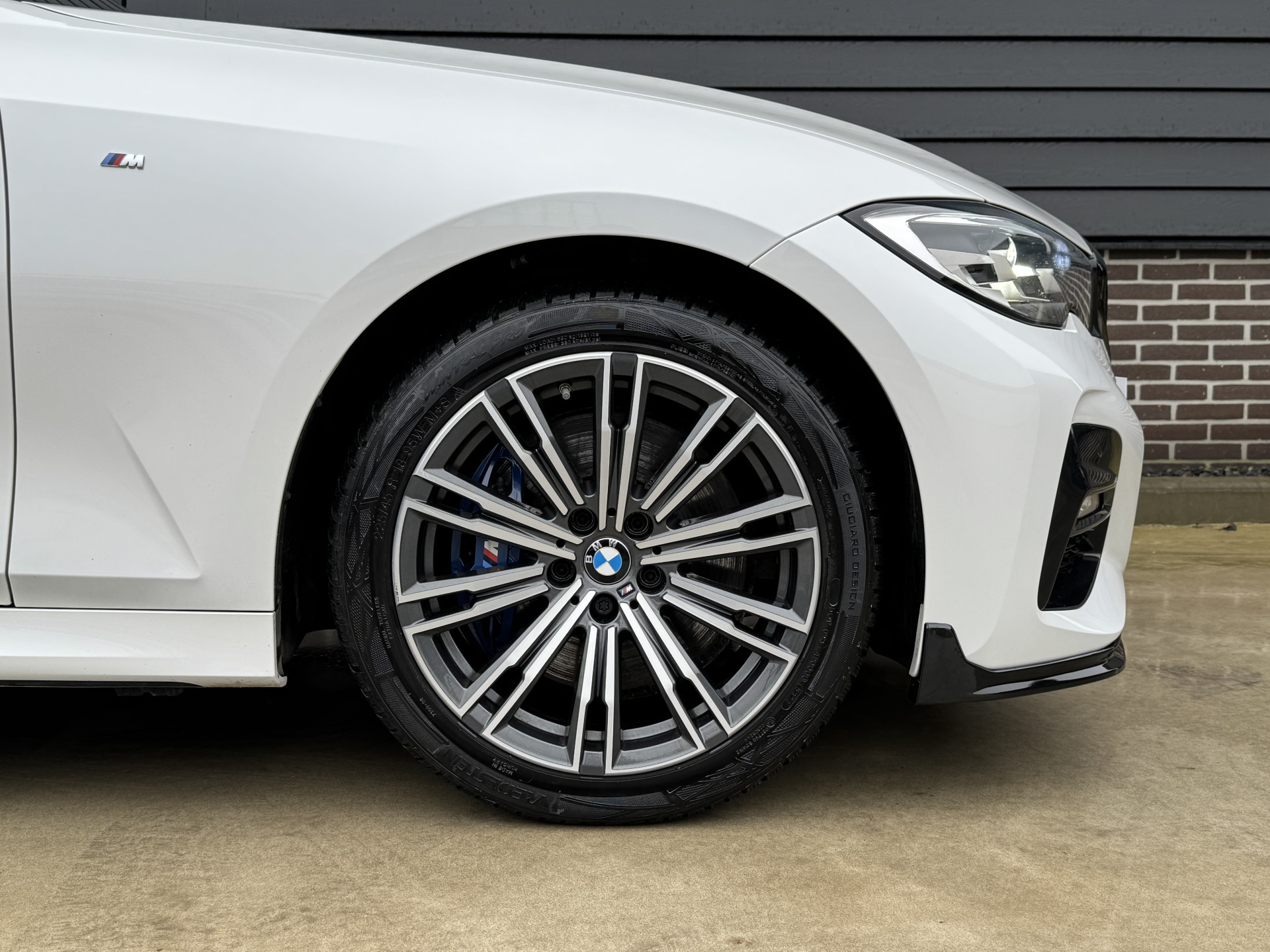 BMW 3-serie 330e M Sport 292 pk High Executive