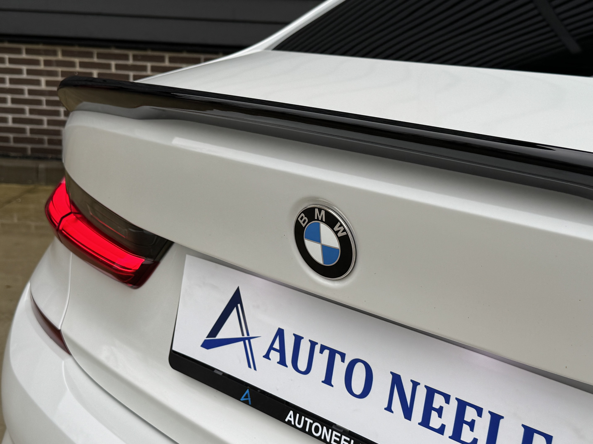 BMW 3-serie 330e M Sport 292 pk High Executive