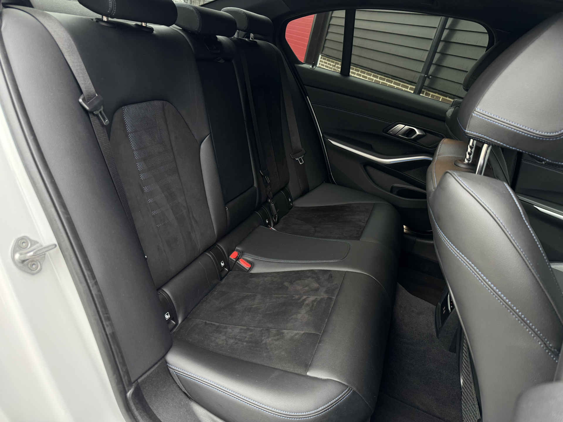 BMW 3-serie 330e M Sport 292 pk High Executive