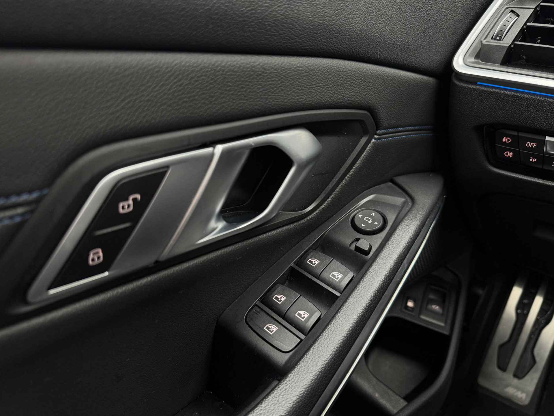 BMW 3-serie 330e M Sport 292 pk High Executive