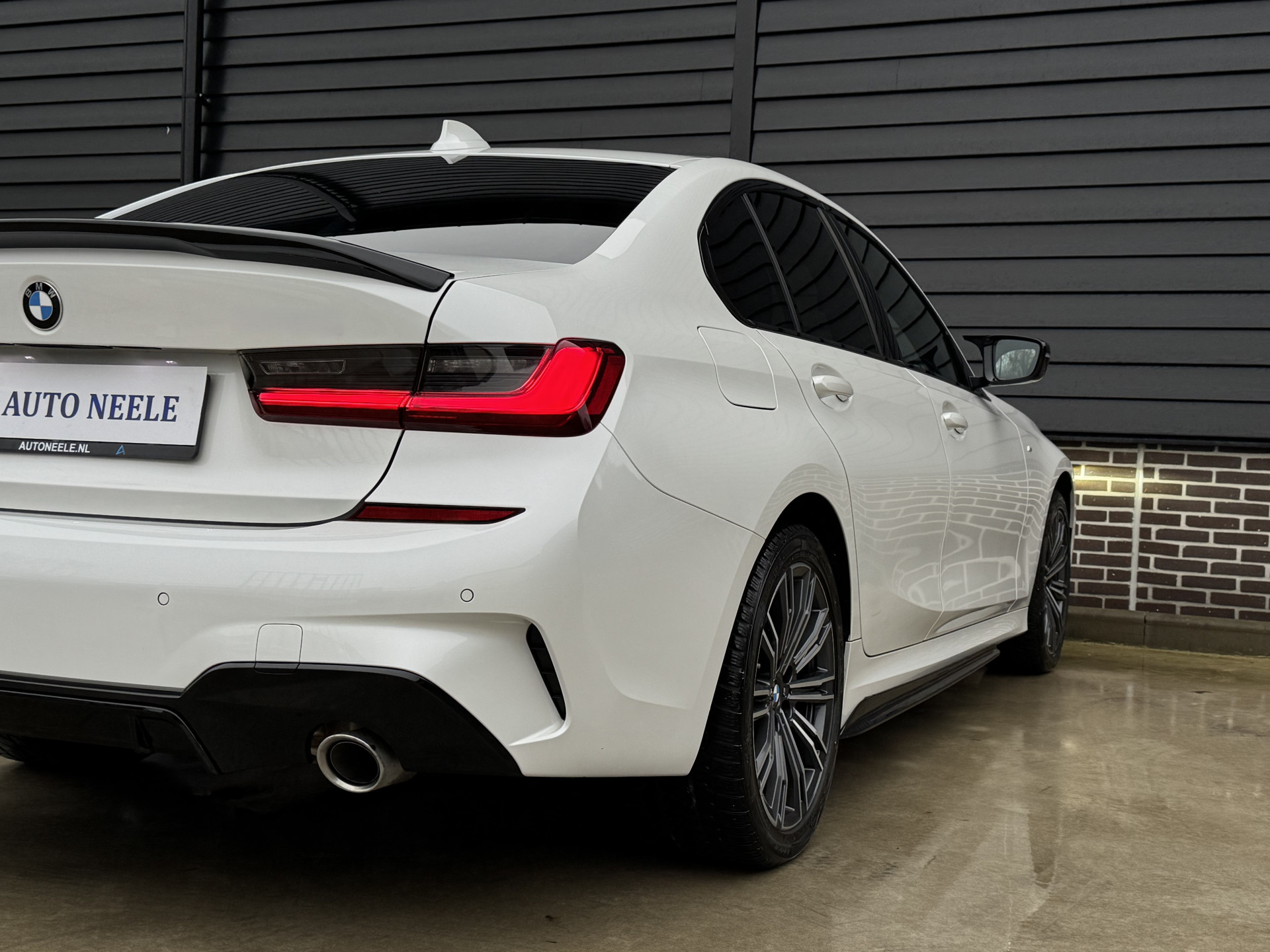 BMW 3-serie 330e M Sport 292 pk High Executive