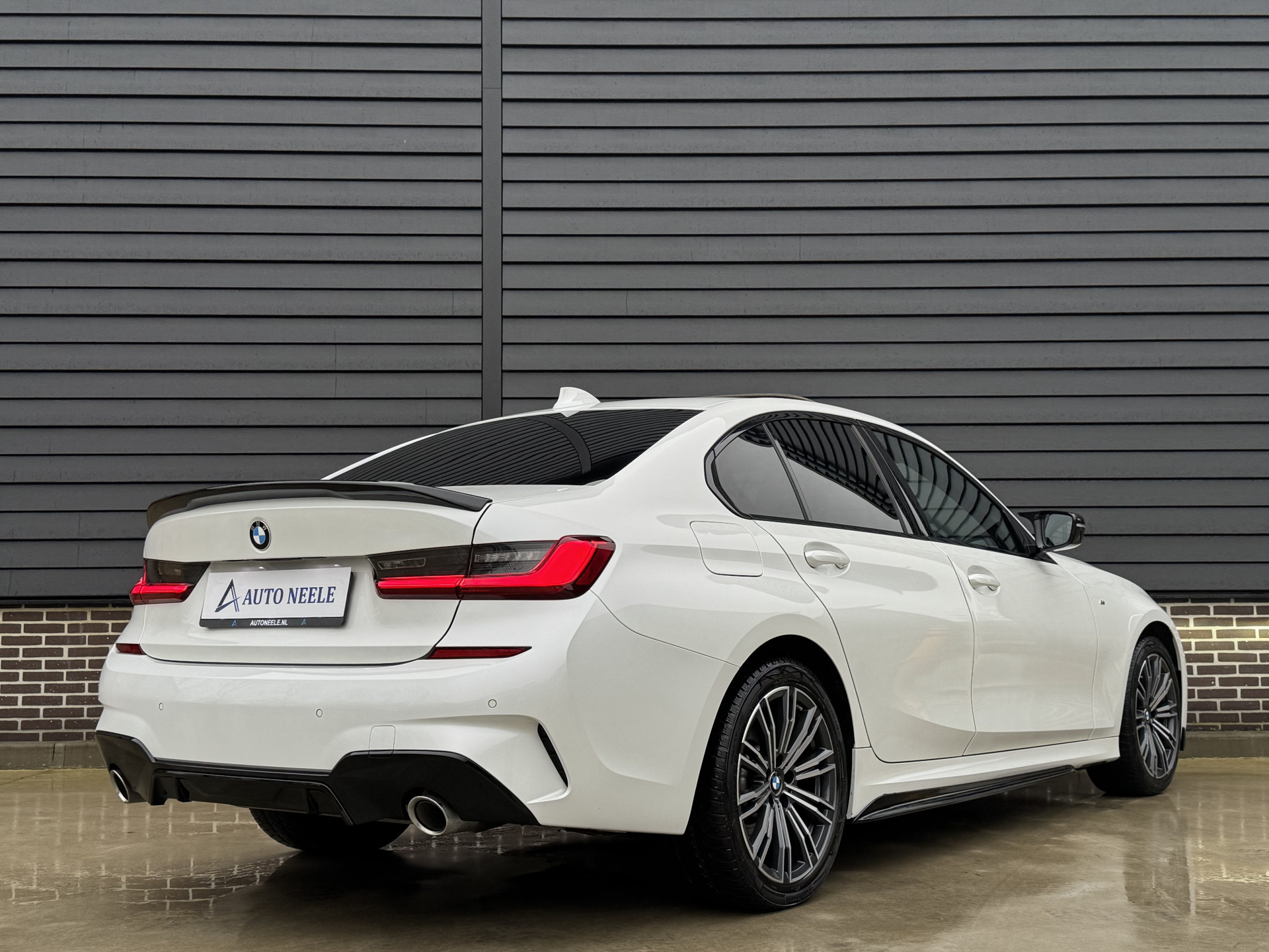 BMW 3-serie 330e M Sport 292 pk High Executive