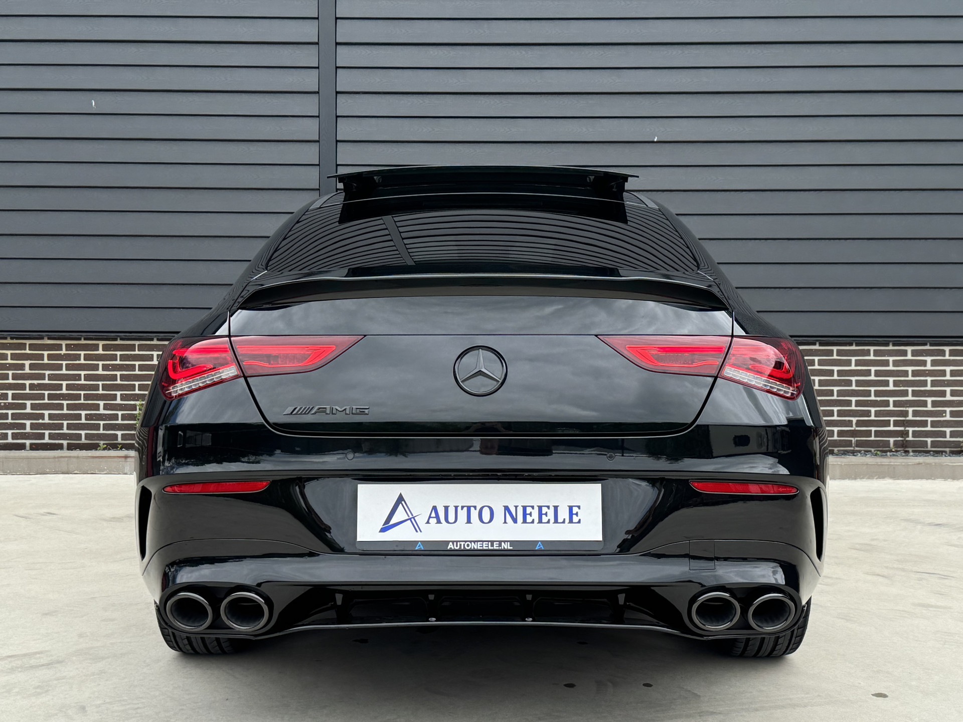 Mercedes-Benz CLA-Klasse 250e AMG Line