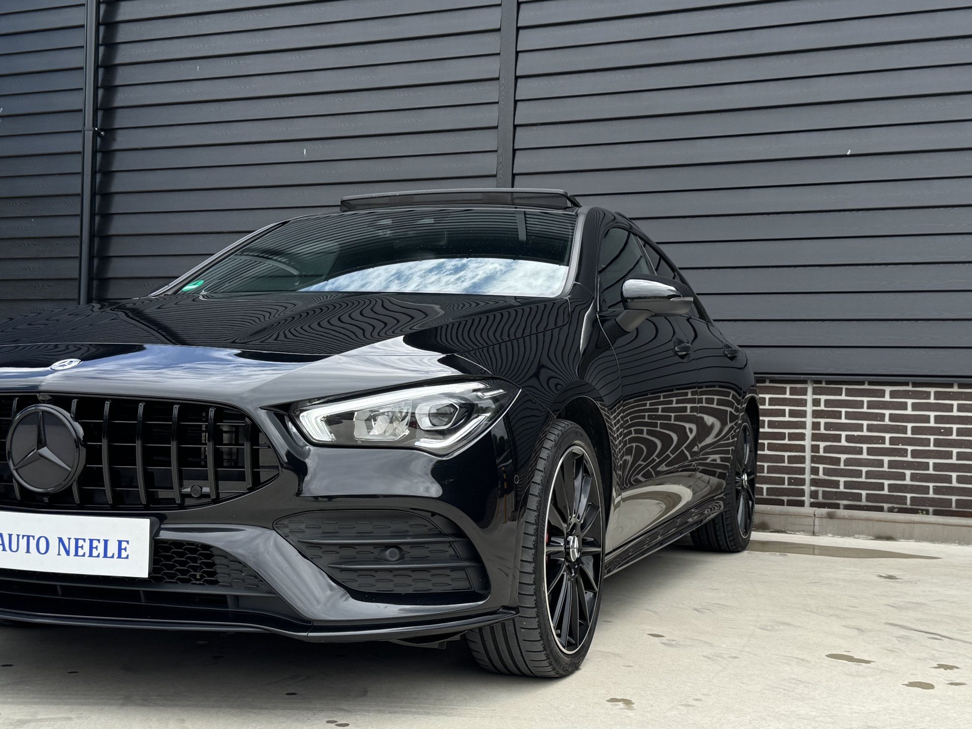 Mercedes-Benz CLA-Klasse 250e AMG Line