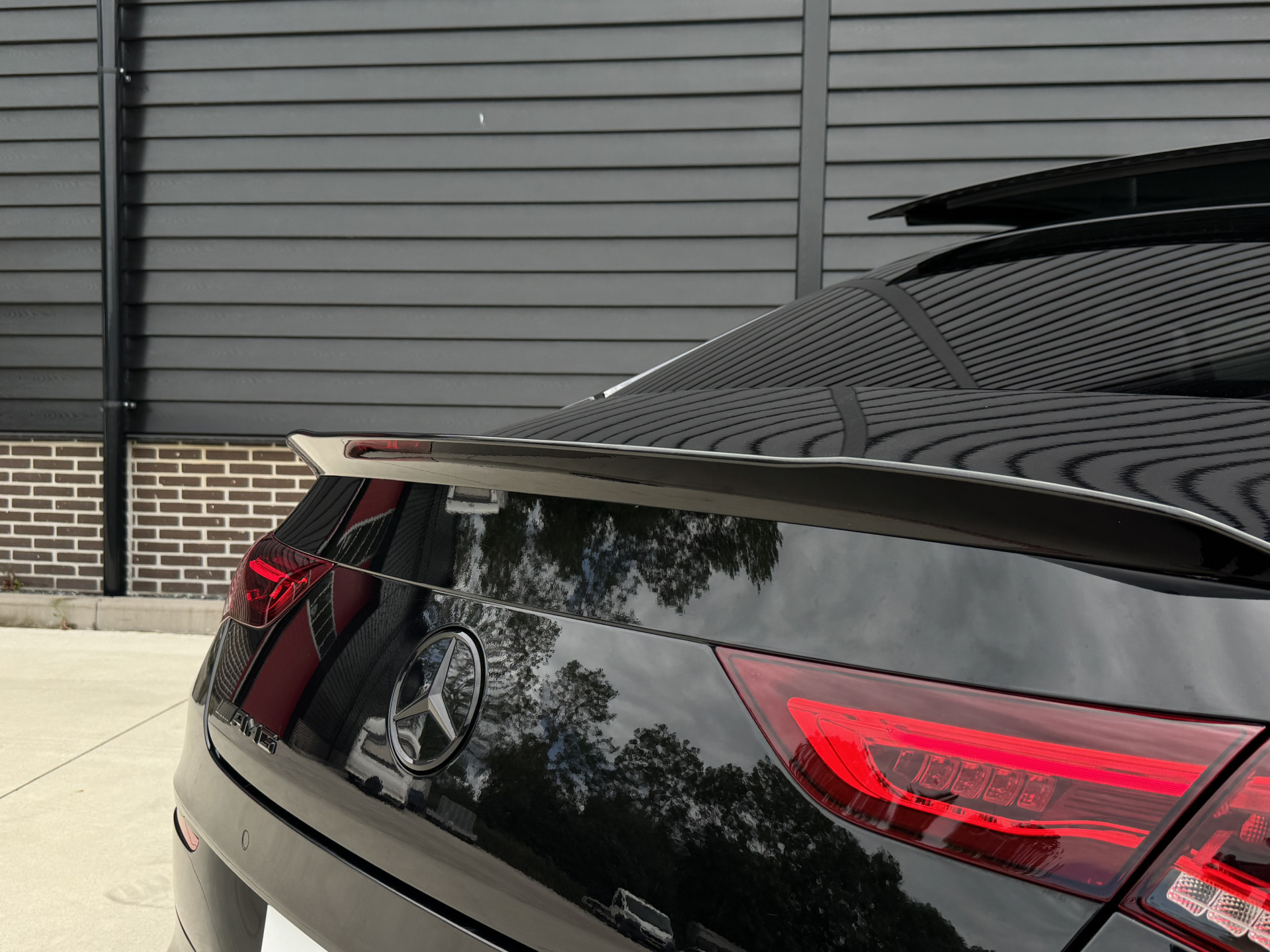 Mercedes-Benz CLA-Klasse 250e AMG Line