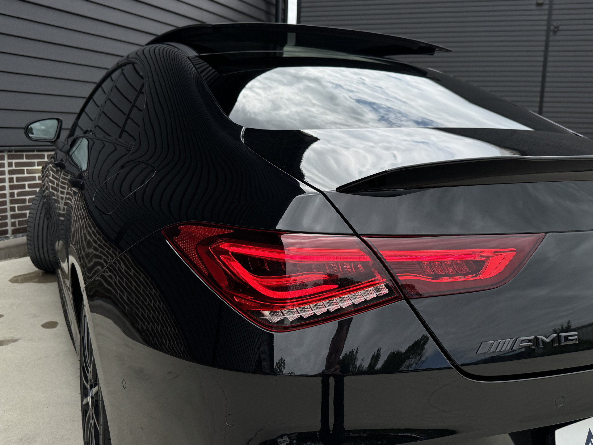 Mercedes-Benz CLA-Klasse 250e AMG Line